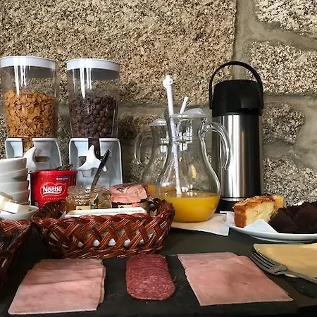Paco 100 Pressa 3* Covilhã