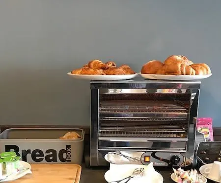 فندق مبيت وإفطار Paco 100 Pressa كوفيلهَ