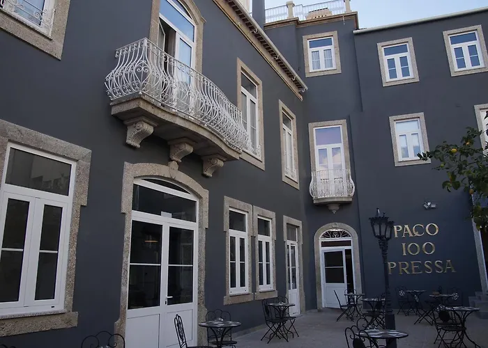 Paco 100 Pressa Bed and breakfast Covilhã