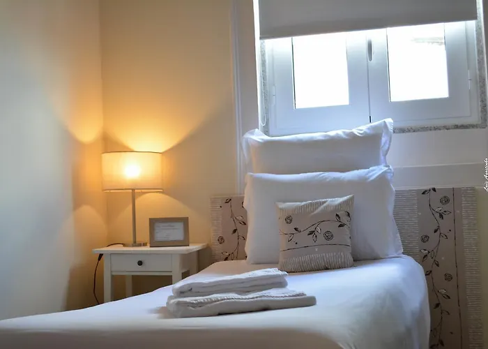 Paço 100 Pressa Alojamento de Acomodação e Pequeno-almoço Covilhã