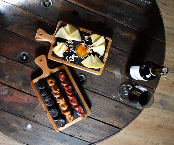 Paço 100 Pressa Alojamento de Acomodação e Pequeno-almoço 3*