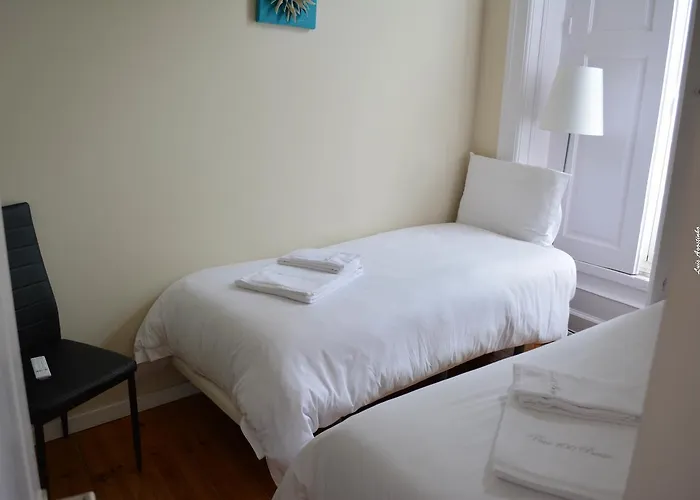 Paco 100 Pressa Bed and breakfast Covilhã